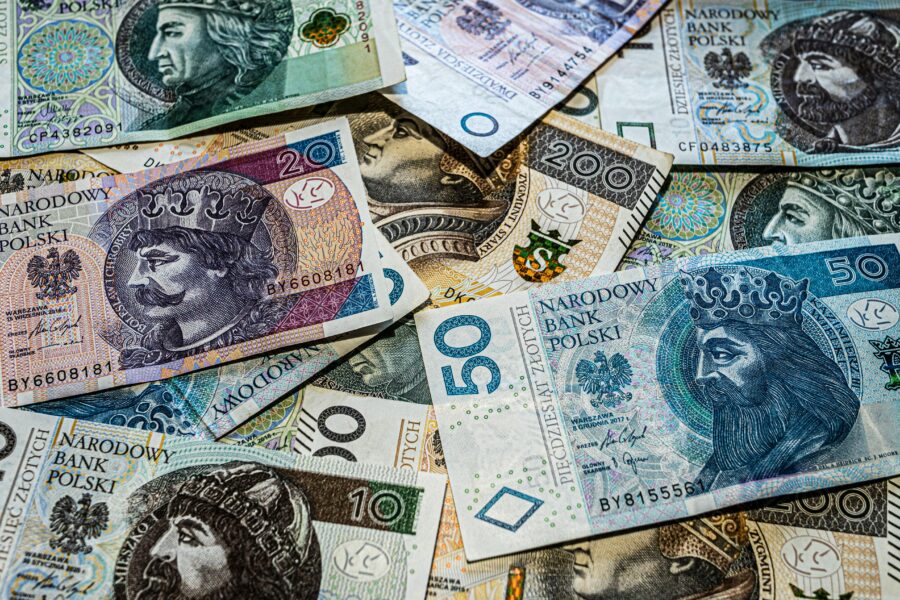 Ile powinna wynosić poduszka finansowa? Zrozum finansową stabilność!