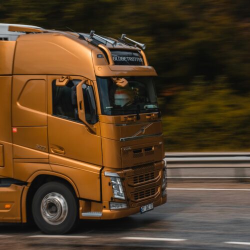 Kabotaż w transporcie drogowym – Czym jest, jakie obowiązują limity w UE i jakie grożą kary za naruszenie przepisów?