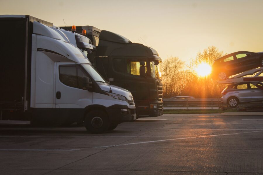 Transport drogowy – Kiedy wymagane jest zezwolenie na przejazd nienormatywny?